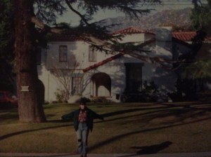 Brenda and Brandon's house from Beverly Hills 90210. Check out my 90s ripped jeans, floral shirt and Brenda-style fringe!
