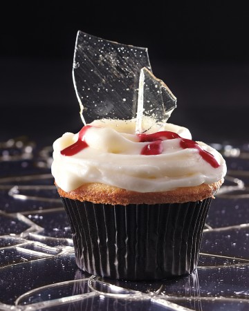 glass-cupcake-phobias-1011mld107647_vert